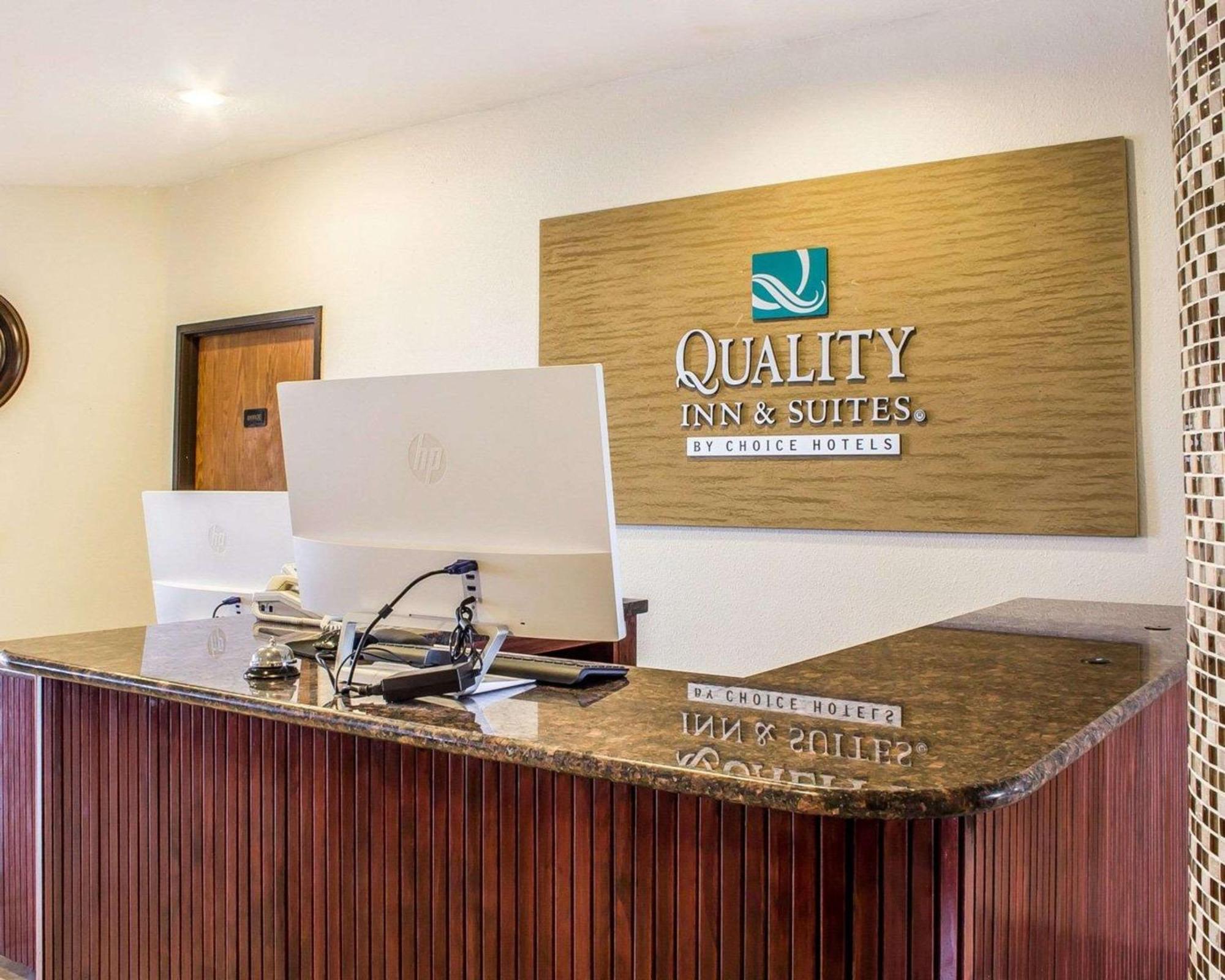 Quality Inn & Suites Юма Экстерьер фото