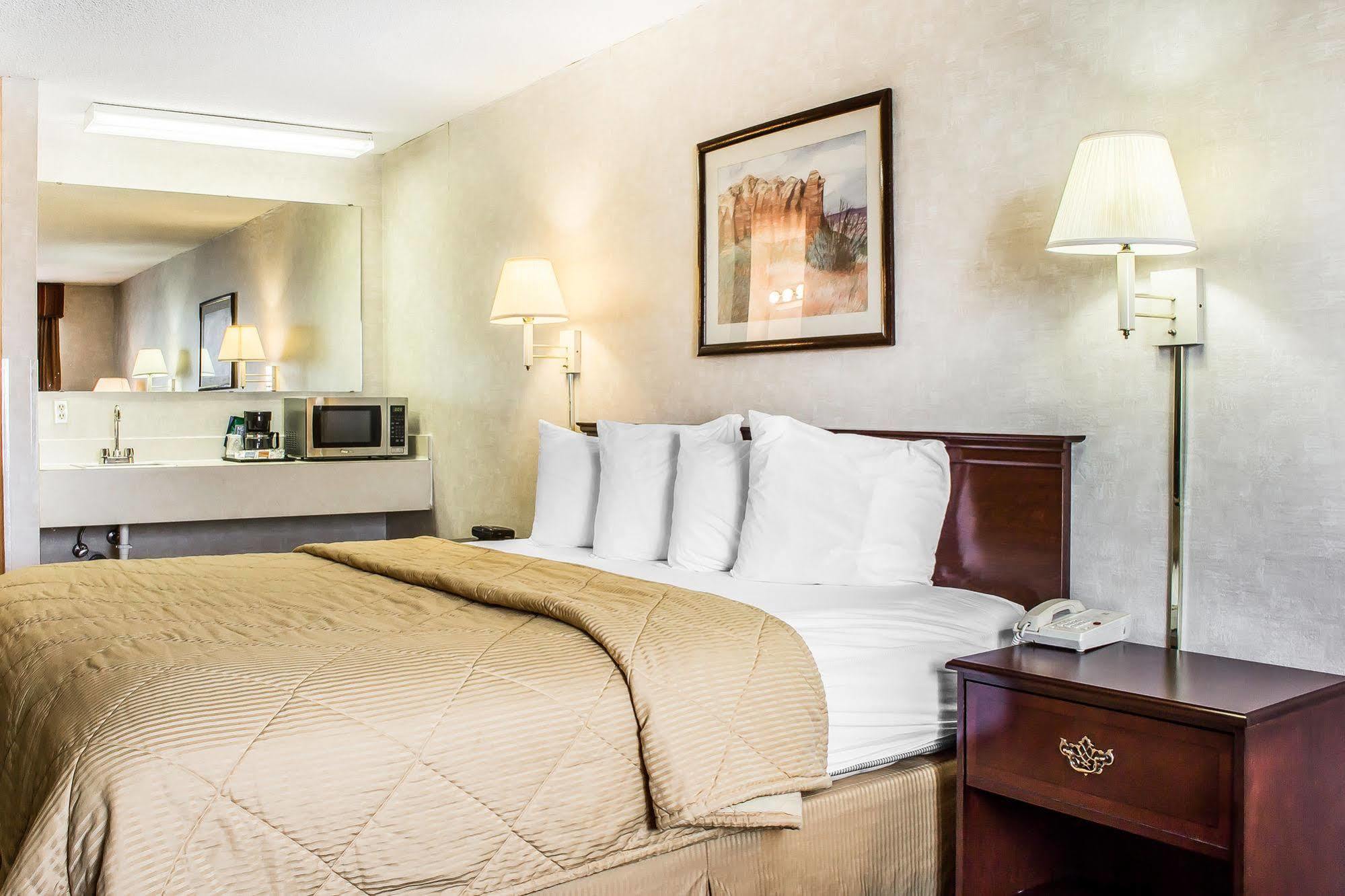 Quality Inn & Suites Юма Экстерьер фото
