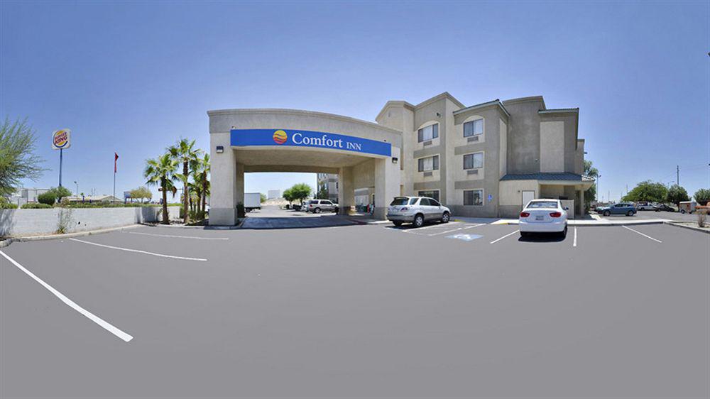 Quality Inn & Suites Юма Экстерьер фото